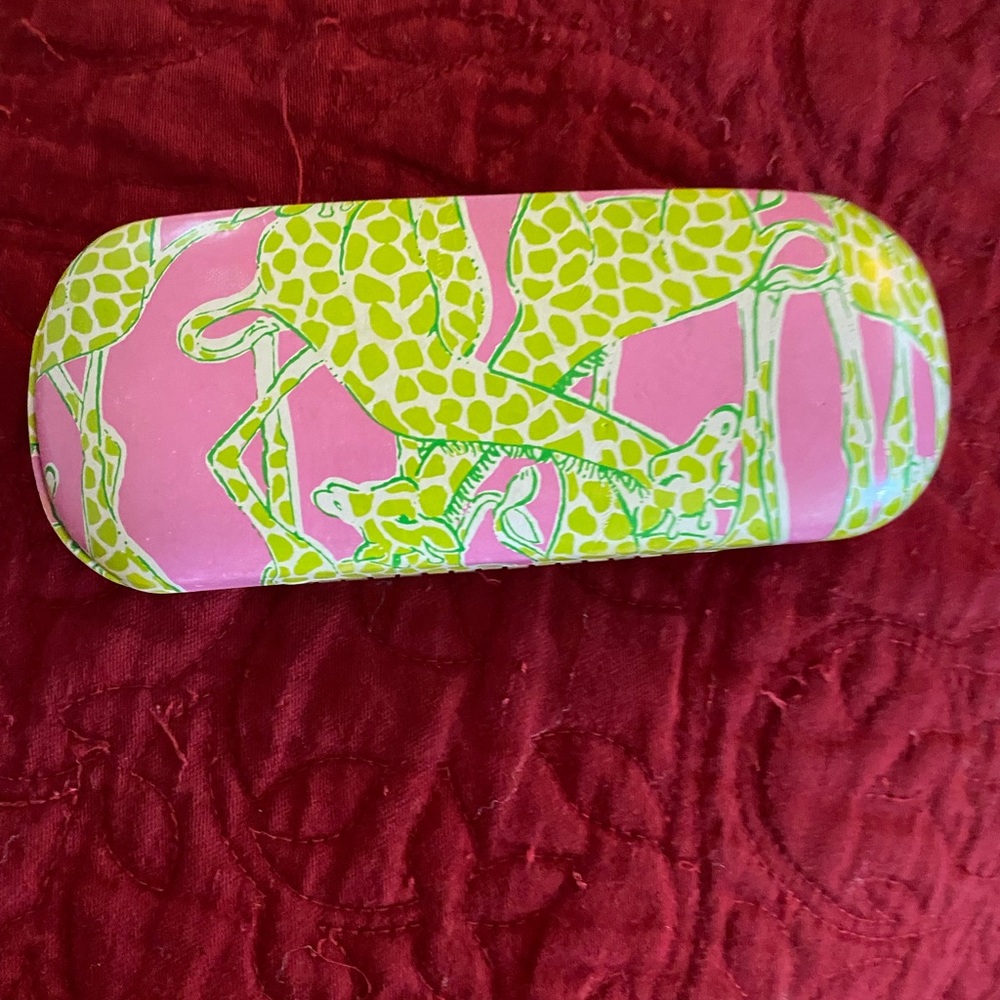 Lilly Pulitzer Pink and Green Giraffe Glasses Case
